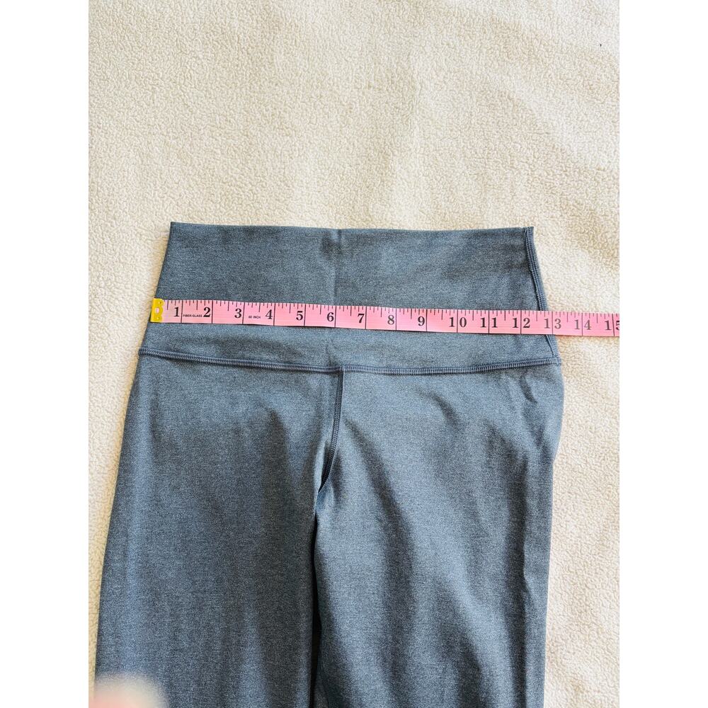 Everlane Perform Gray Athletic Workout Leggings, Medium Ankle - Picture 8 of 8